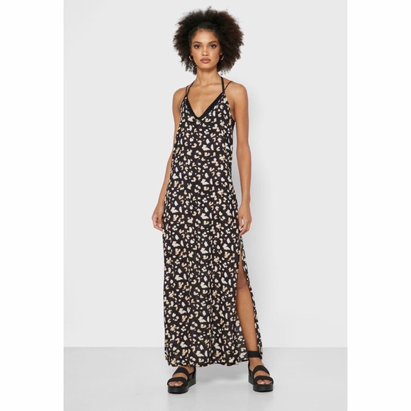 TopShop Spotty Maxi Dress - Picture 4 of 4